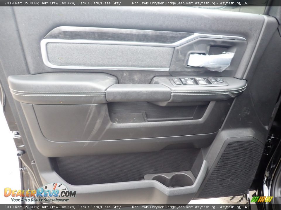 2019 Ram 3500 Big Horn Crew Cab 4x4 Black / Black/Diesel Gray Photo #15