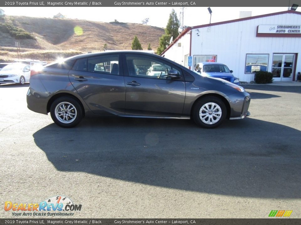 2019 Toyota Prius LE Magnetic Grey Metallic / Black Photo #3