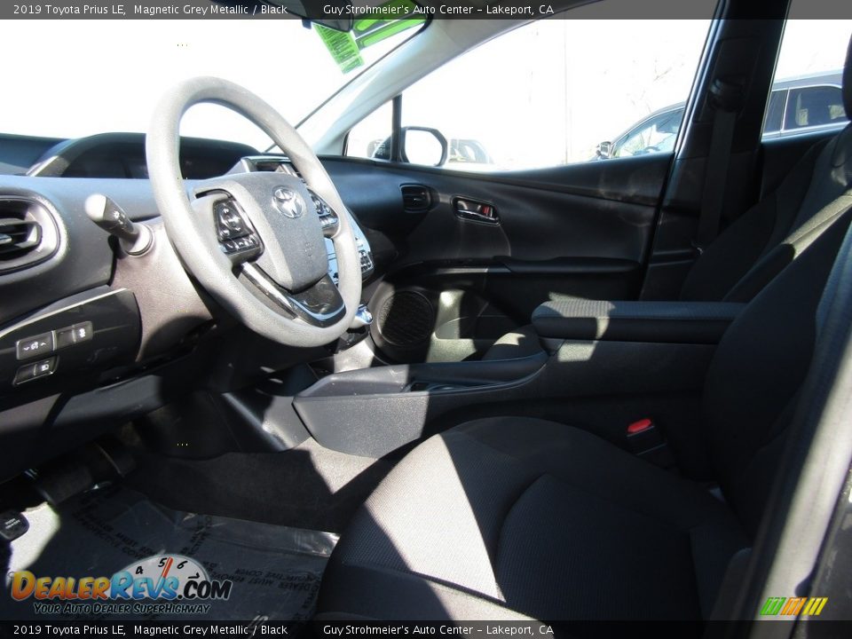 2019 Toyota Prius LE Magnetic Grey Metallic / Black Photo #9