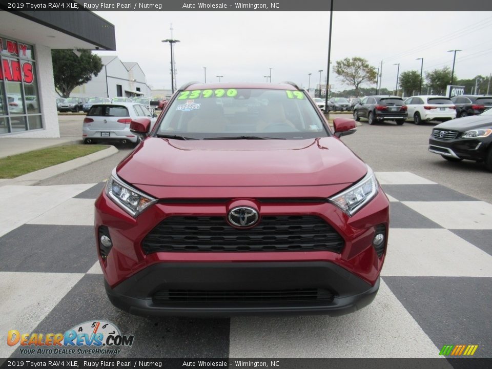 2019 Toyota RAV4 XLE Ruby Flare Pearl / Nutmeg Photo #2