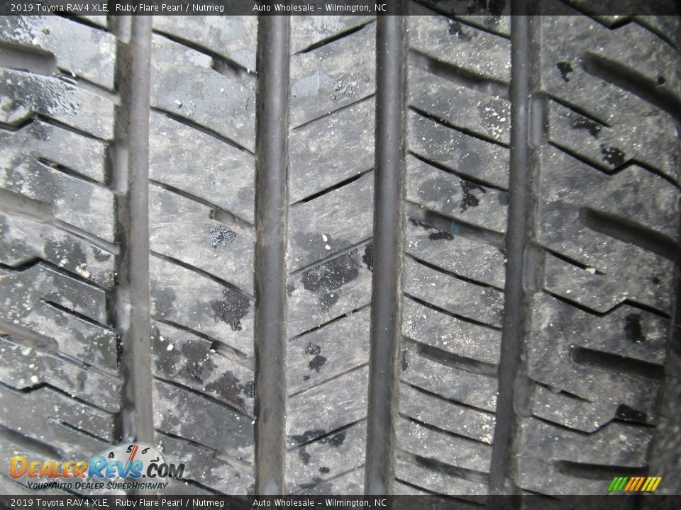2019 Toyota RAV4 XLE Ruby Flare Pearl / Nutmeg Photo #9