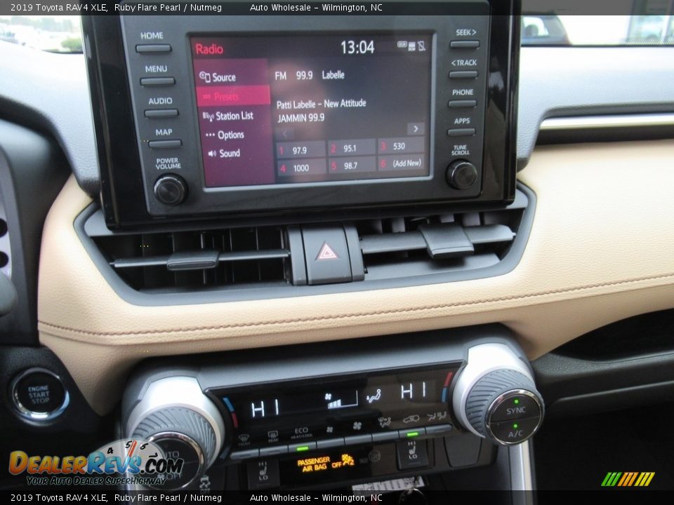2019 Toyota RAV4 XLE Ruby Flare Pearl / Nutmeg Photo #17