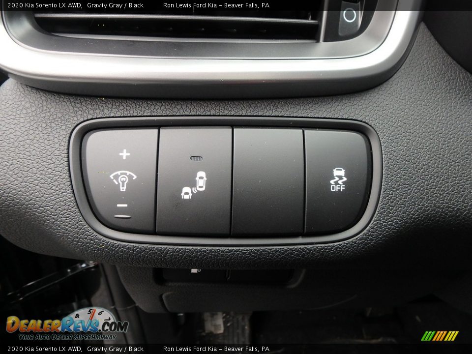 Controls of 2020 Kia Sorento LX AWD Photo #12