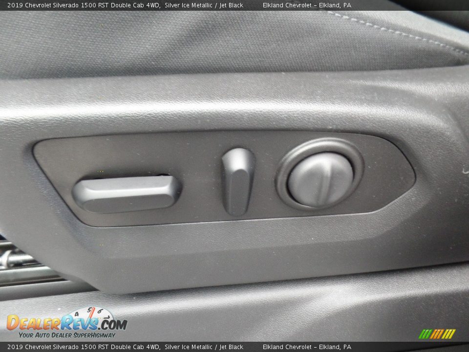 2019 Chevrolet Silverado 1500 RST Double Cab 4WD Silver Ice Metallic / Jet Black Photo #25