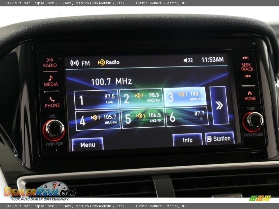 Controls of 2019 Mitsubishi Eclipse Cross ES S-AWC Photo #10