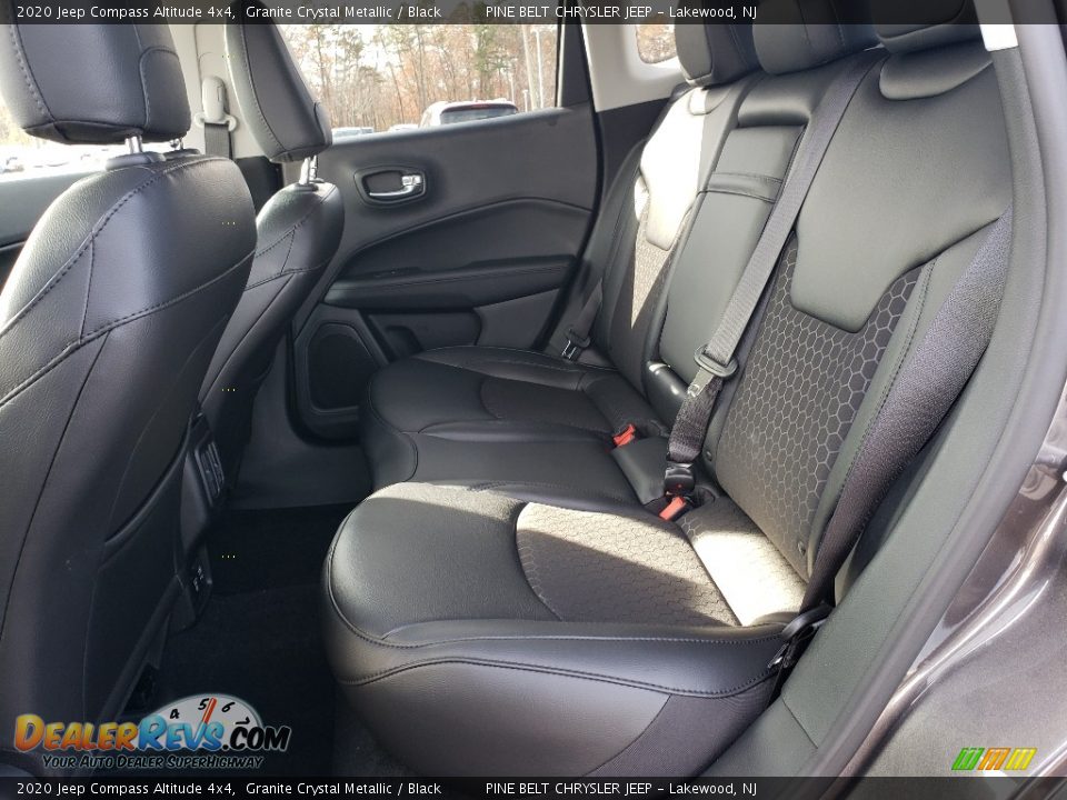 2020 Jeep Compass Altitude 4x4 Granite Crystal Metallic / Black Photo #6