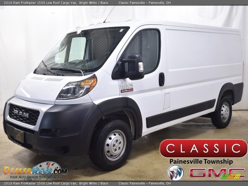 2019 Ram ProMaster 1500 Low Roof Cargo Van Bright White / Black Photo #1