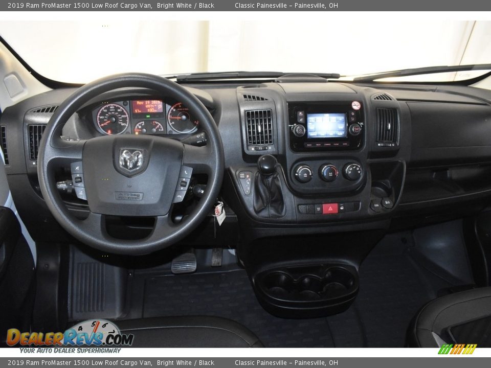 2019 Ram ProMaster 1500 Low Roof Cargo Van Bright White / Black Photo #11