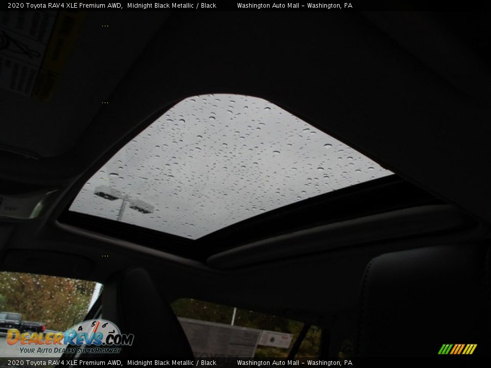 2020 Toyota RAV4 XLE Premium AWD Midnight Black Metallic / Black Photo #11