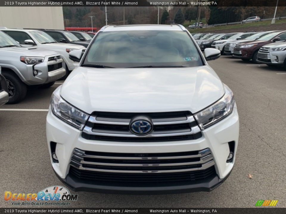2019 Toyota Highlander Hybrid Limited AWD Blizzard Pearl White / Almond Photo #2