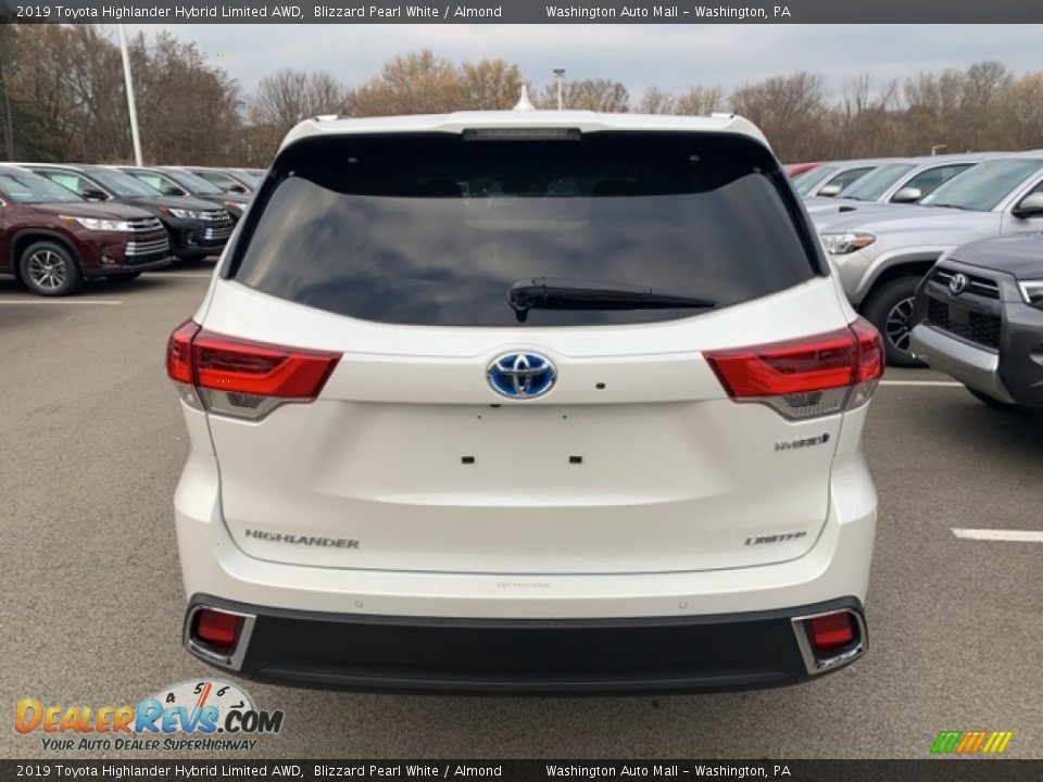 2019 Toyota Highlander Hybrid Limited AWD Blizzard Pearl White / Almond Photo #9