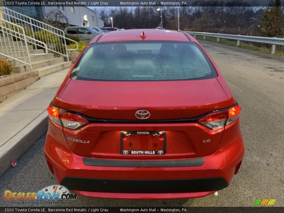 2020 Toyota Corolla LE Barcelona Red Metallic / Light Gray Photo #9