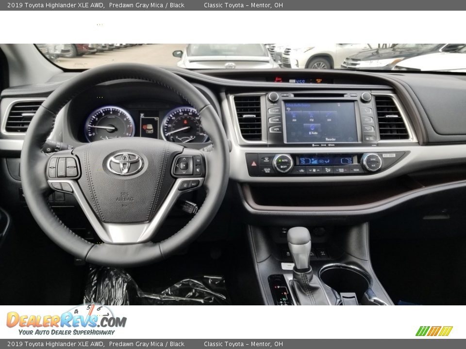 2019 Toyota Highlander XLE AWD Predawn Gray Mica / Black Photo #4