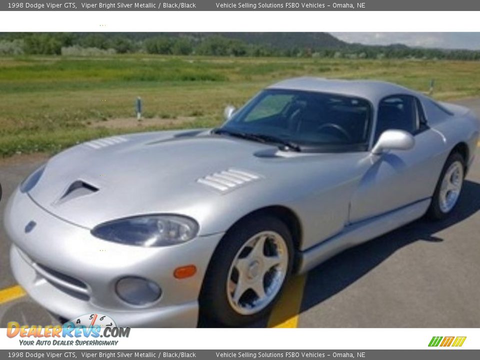 1998 Dodge Viper GTS Viper Bright Silver Metallic / Black/Black Photo #1