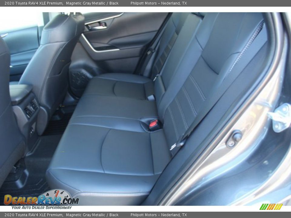 2020 Toyota RAV4 XLE Premium Magnetic Gray Metallic / Black Photo #21