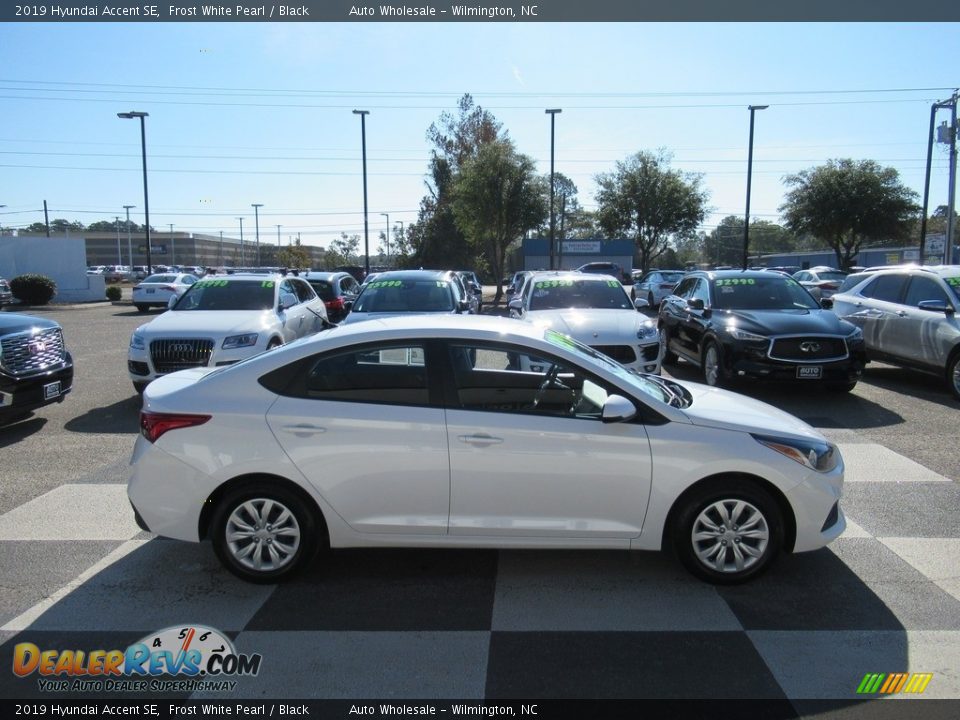 2019 Hyundai Accent SE Frost White Pearl / Black Photo #3