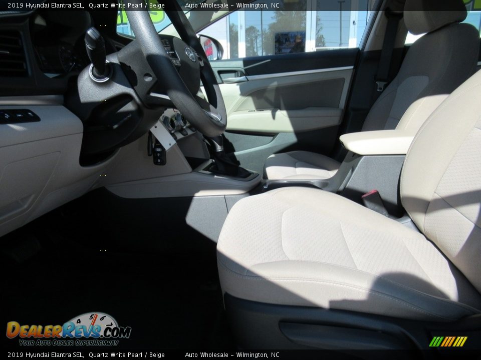 2019 Hyundai Elantra SEL Quartz White Pearl / Beige Photo #10