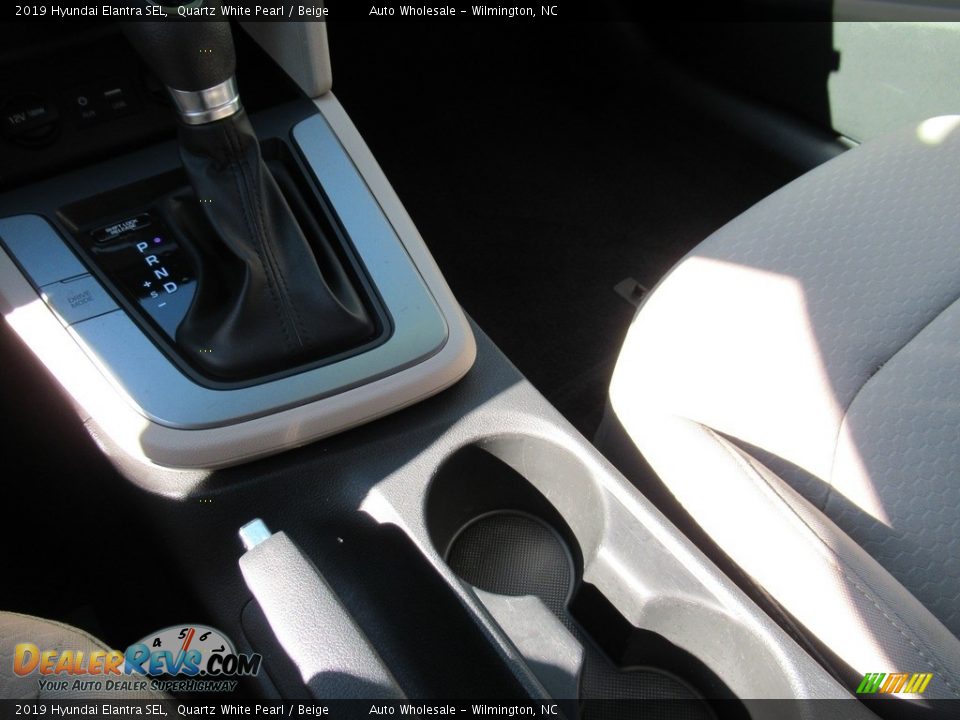 2019 Hyundai Elantra SEL Quartz White Pearl / Beige Photo #19