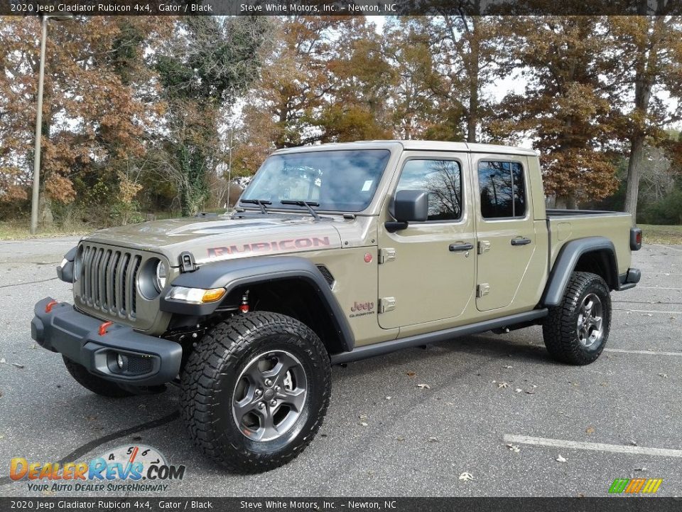 Front 3/4 View of 2020 Jeep Gladiator Rubicon 4x4 Photo #2