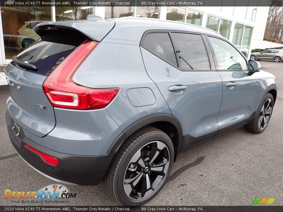 2020 Volvo XC40 T5 Momentum AWD Thunder Grey Metallic / Charcoal Photo #2