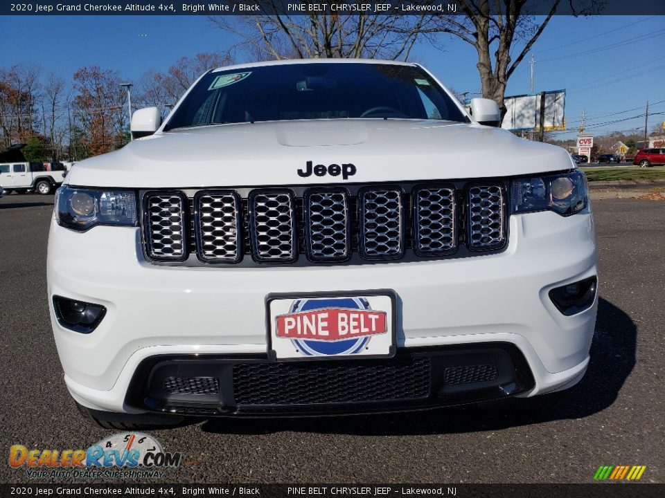 2020 Jeep Grand Cherokee Altitude 4x4 Bright White / Black Photo #2
