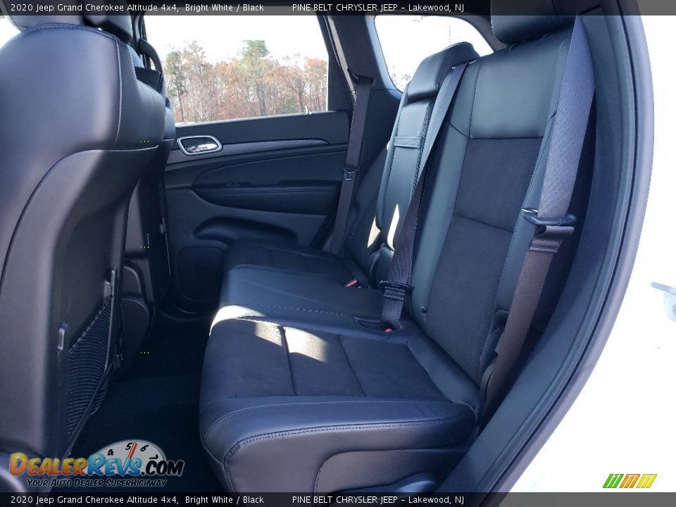2020 Jeep Grand Cherokee Altitude 4x4 Bright White / Black Photo #6