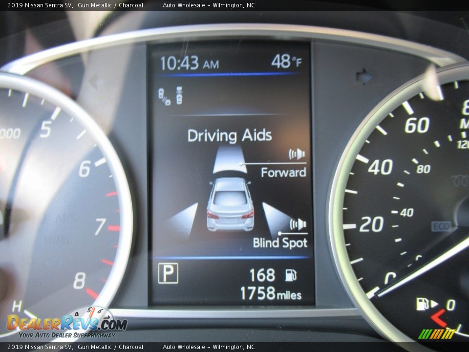 2019 Nissan Sentra SV Gun Metallic / Charcoal Photo #16