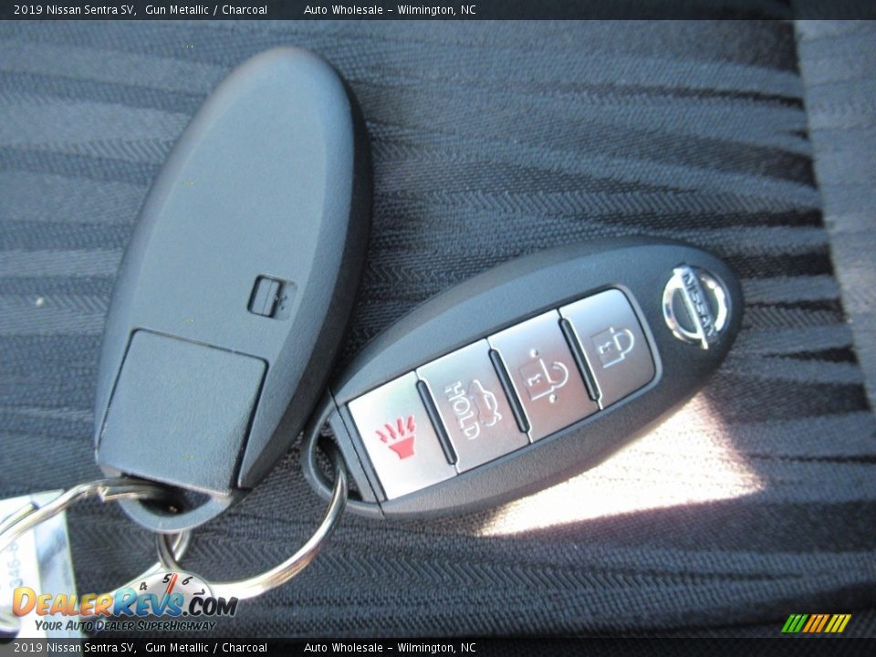 2019 Nissan Sentra SV Gun Metallic / Charcoal Photo #20