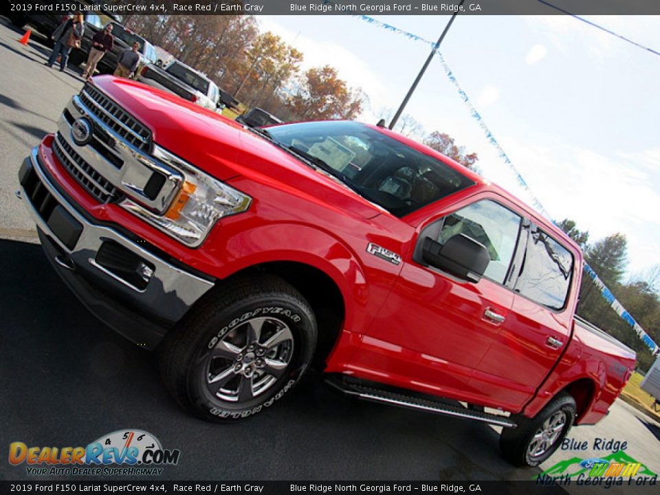 2019 Ford F150 Lariat SuperCrew 4x4 Race Red / Earth Gray Photo #33