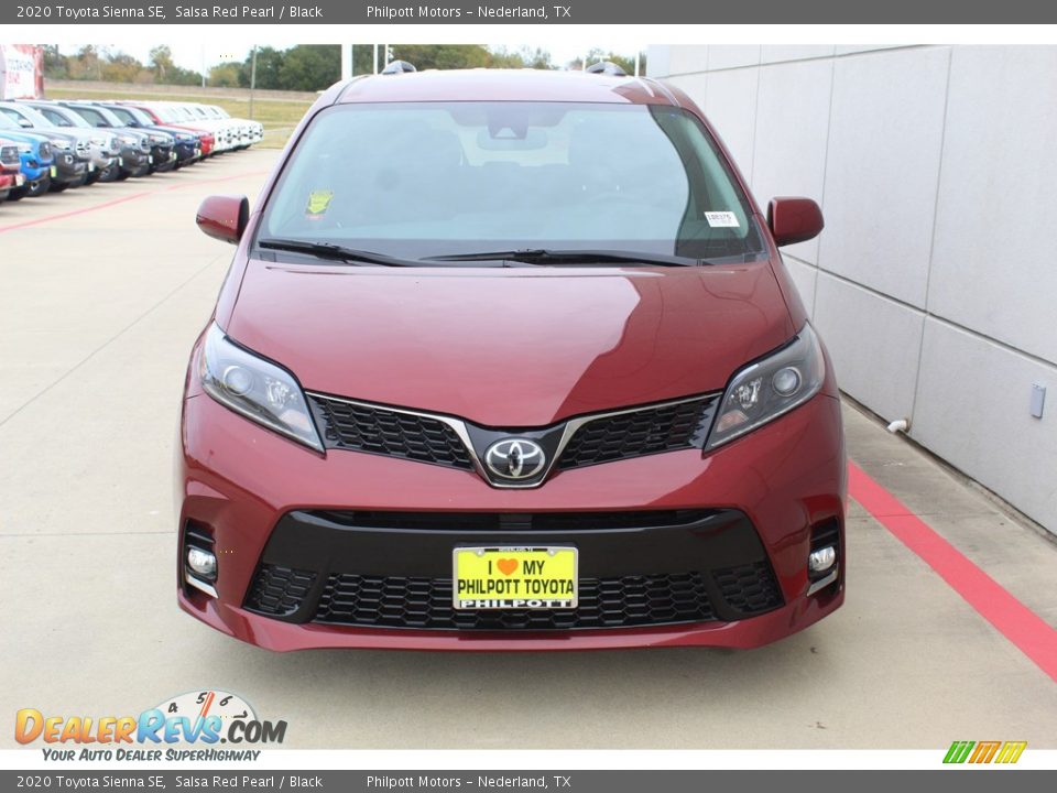 2020 Toyota Sienna SE Salsa Red Pearl / Black Photo #3