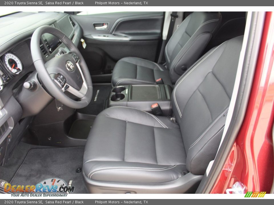 2020 Toyota Sienna SE Salsa Red Pearl / Black Photo #10