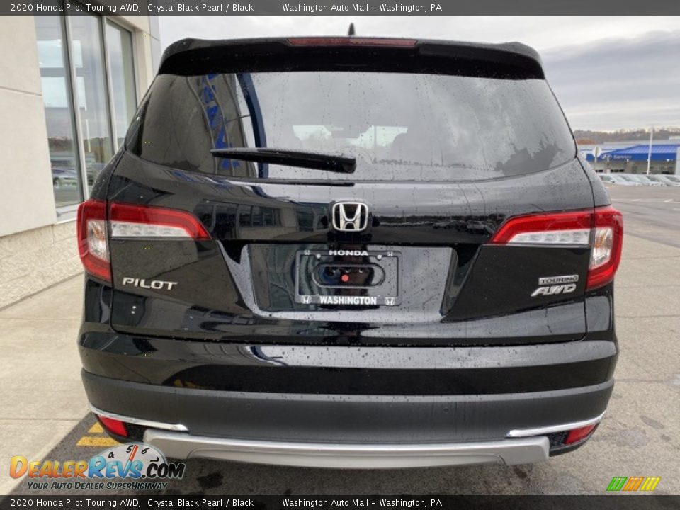 2020 Honda Pilot Touring AWD Crystal Black Pearl / Black Photo #6