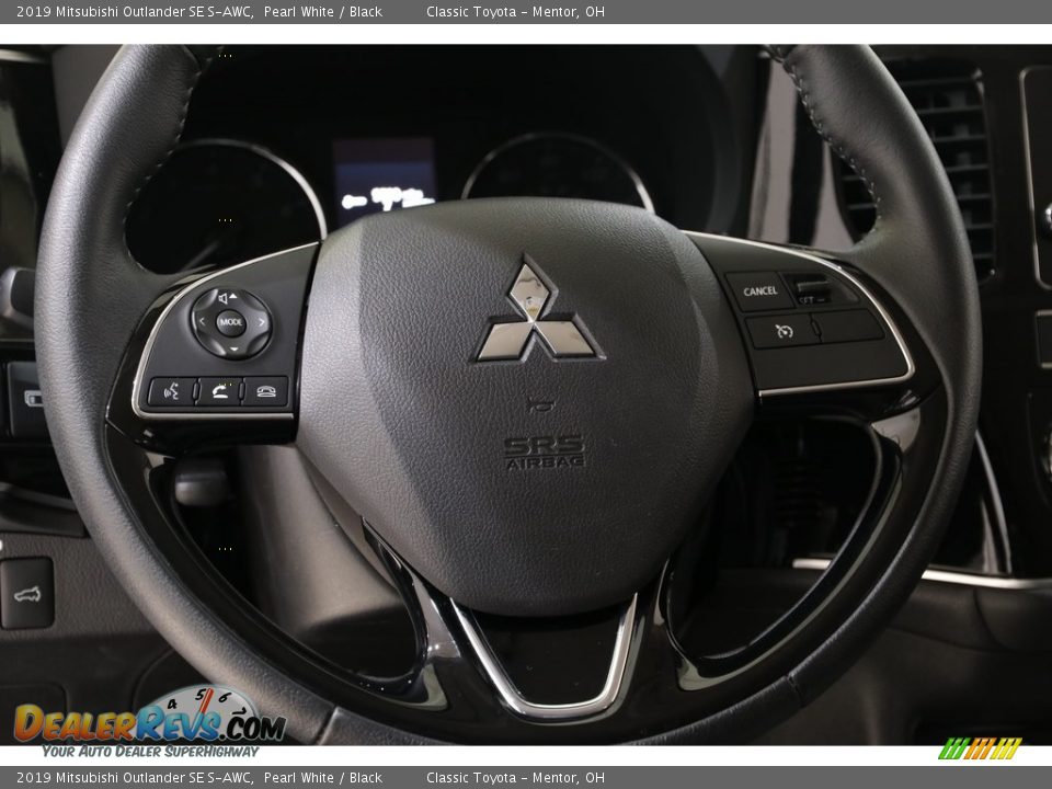 2019 Mitsubishi Outlander SE S-AWC Steering Wheel Photo #7