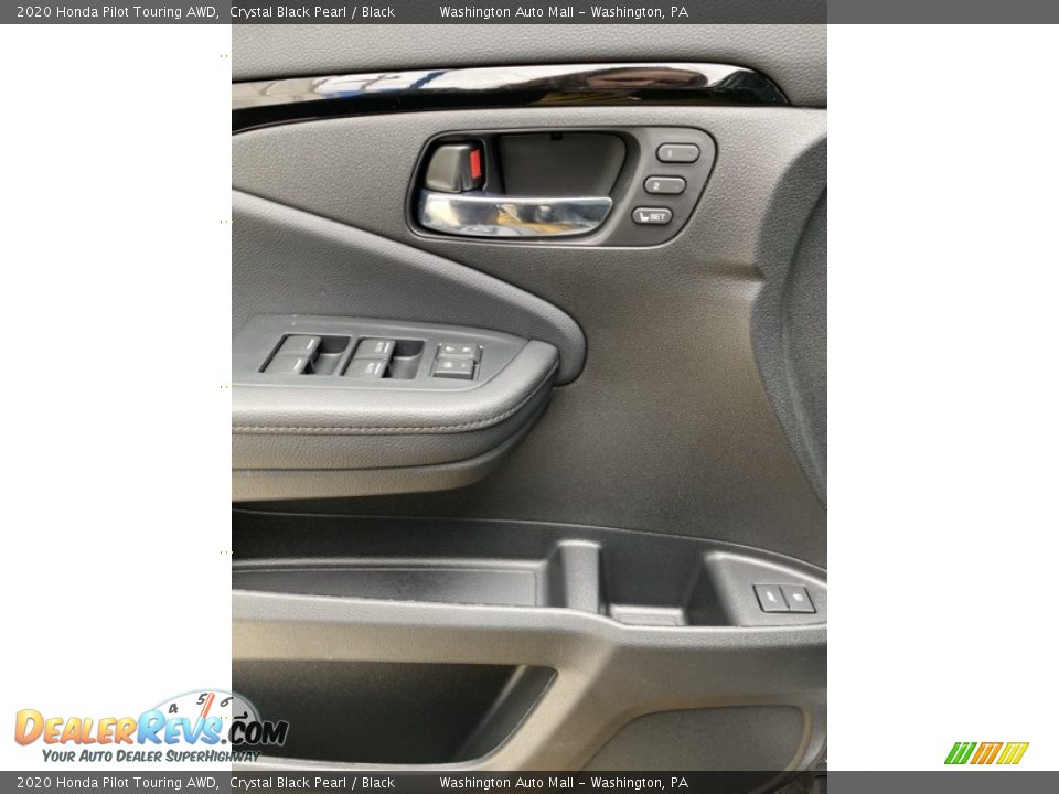 2020 Honda Pilot Touring AWD Crystal Black Pearl / Black Photo #11