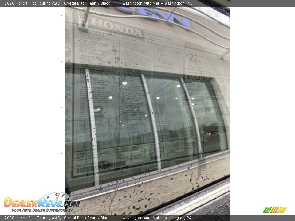2020 Honda Pilot Touring AWD Crystal Black Pearl / Black Photo #15