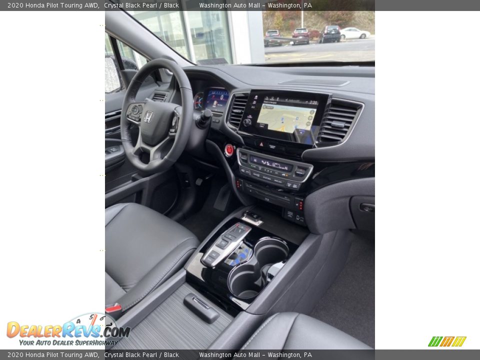 2020 Honda Pilot Touring AWD Crystal Black Pearl / Black Photo #36