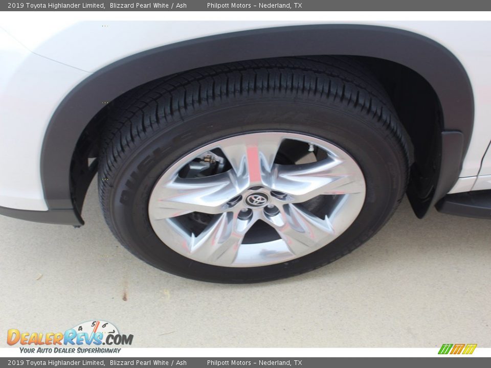 2019 Toyota Highlander Limited Blizzard Pearl White / Ash Photo #5