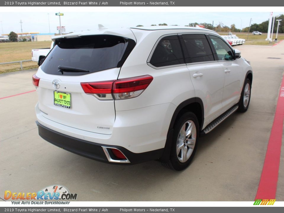 2019 Toyota Highlander Limited Blizzard Pearl White / Ash Photo #8