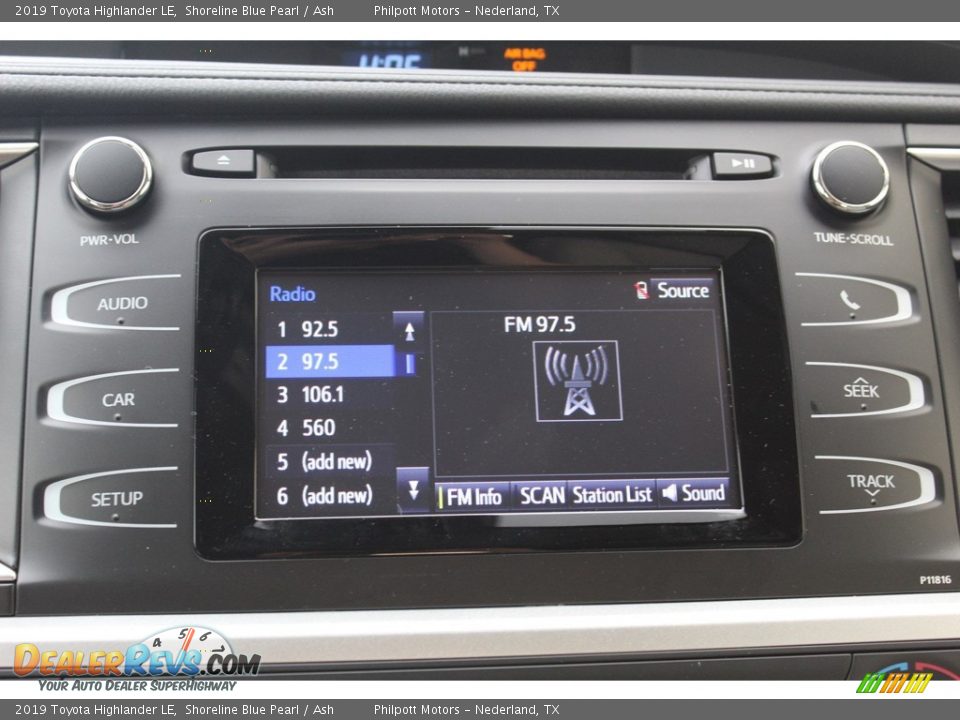 2019 Toyota Highlander LE Shoreline Blue Pearl / Ash Photo #15