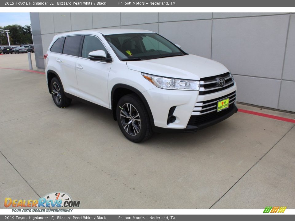 2019 Toyota Highlander LE Blizzard Pearl White / Black Photo #2