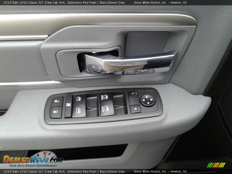 2019 Ram 1500 Classic SLT Crew Cab 4x4 Delmonico Red Pearl / Black/Diesel Gray Photo #9