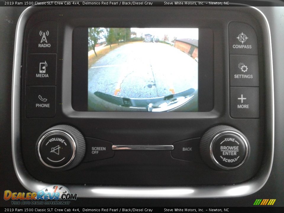 2019 Ram 1500 Classic SLT Crew Cab 4x4 Delmonico Red Pearl / Black/Diesel Gray Photo #19