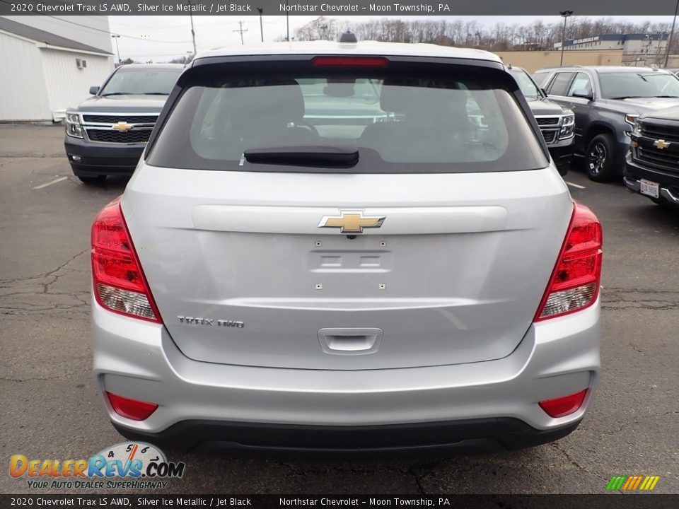 2020 Chevrolet Trax LS AWD Silver Ice Metallic / Jet Black Photo #4