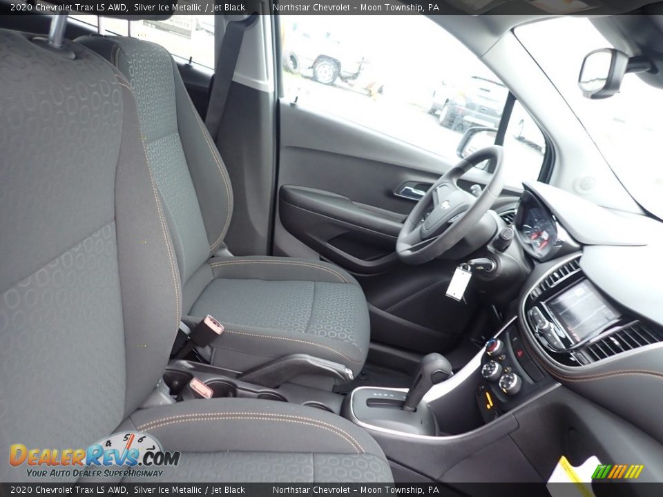 2020 Chevrolet Trax LS AWD Silver Ice Metallic / Jet Black Photo #10