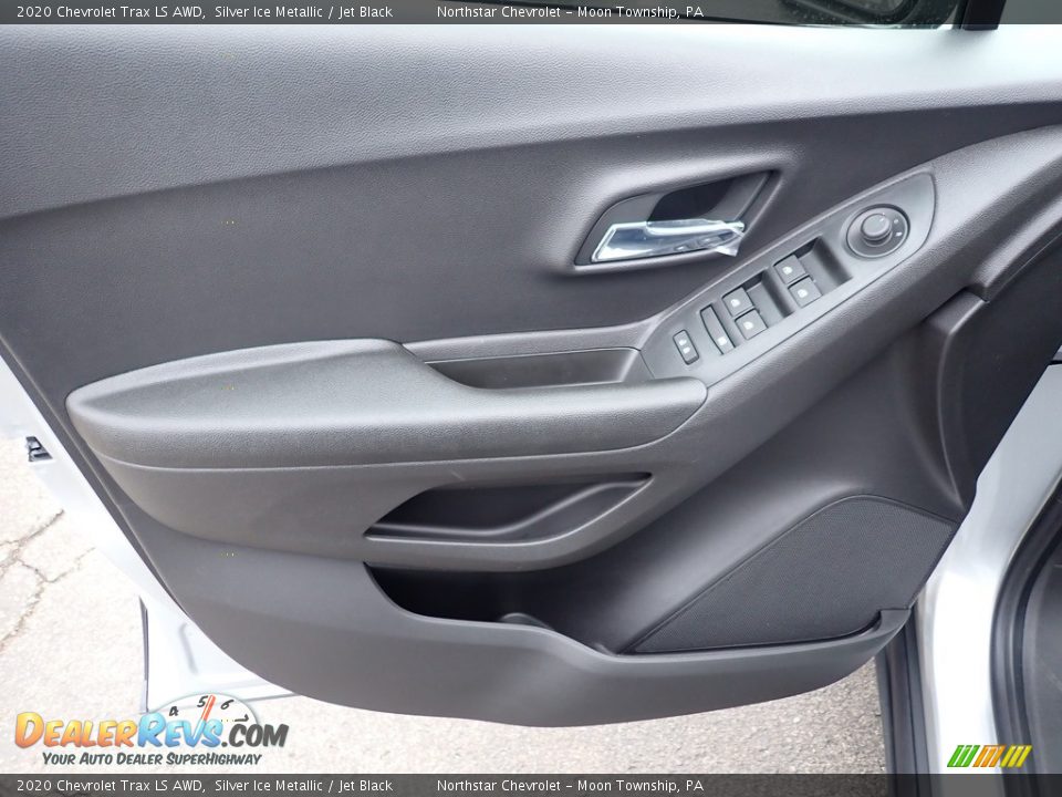 2020 Chevrolet Trax LS AWD Silver Ice Metallic / Jet Black Photo #14