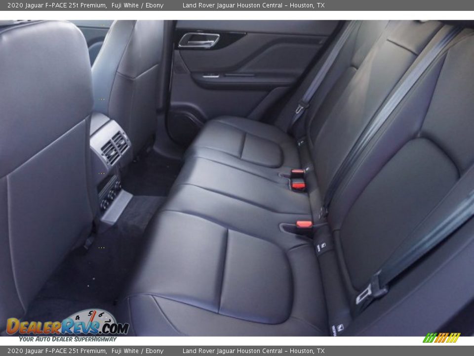 2020 Jaguar F-PACE 25t Premium Fuji White / Ebony Photo #30