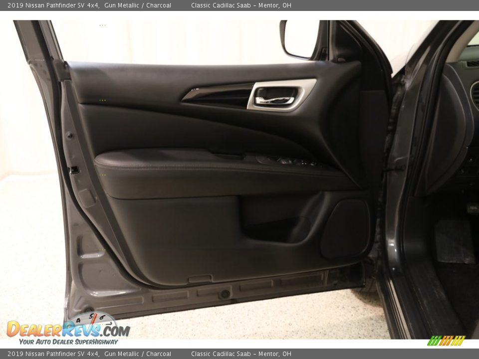 2019 Nissan Pathfinder SV 4x4 Gun Metallic / Charcoal Photo #4