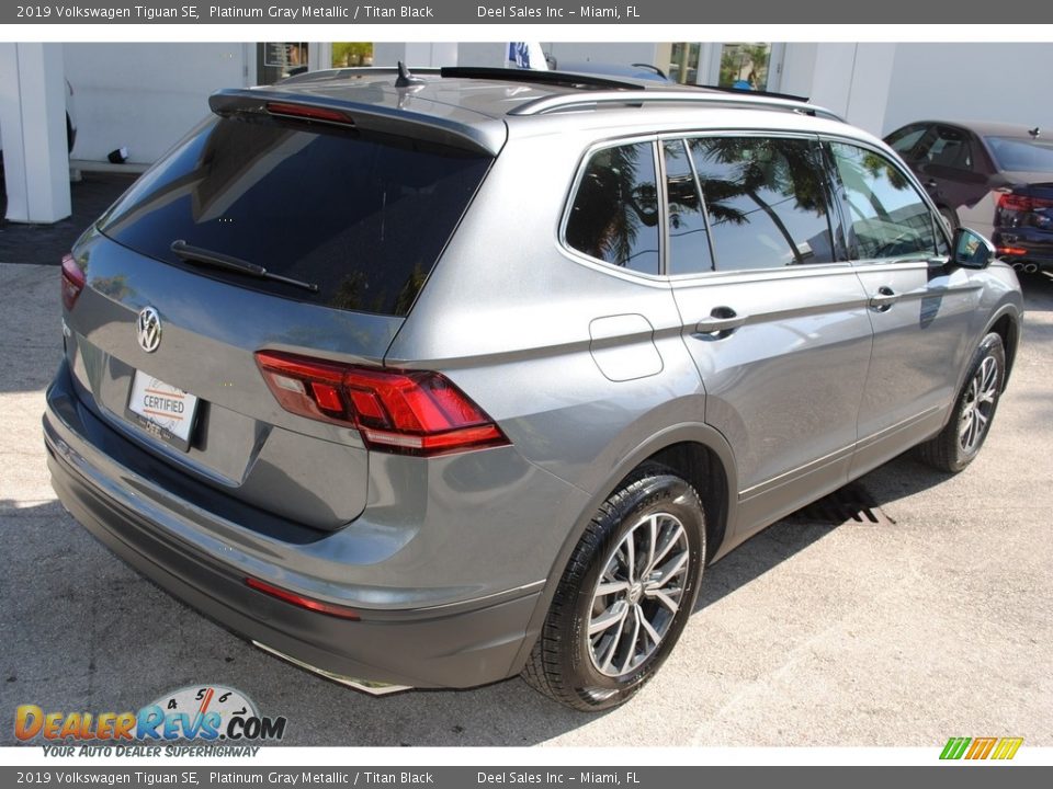 2019 Volkswagen Tiguan SE Platinum Gray Metallic / Titan Black Photo #9