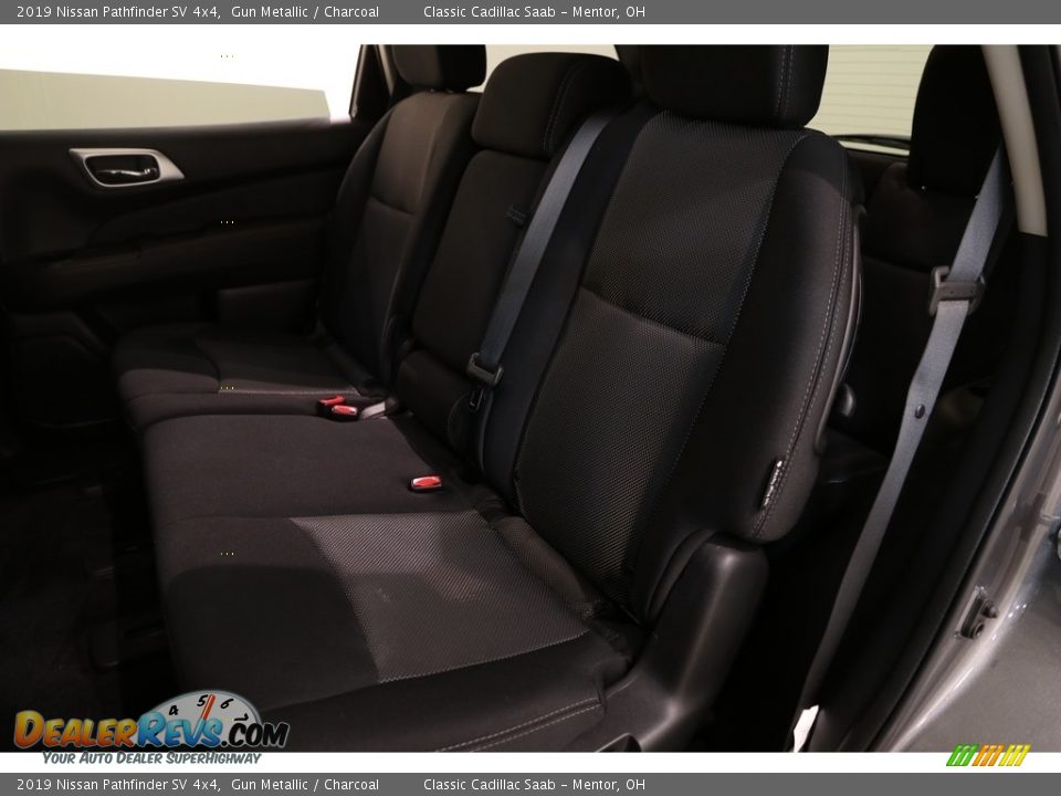 2019 Nissan Pathfinder SV 4x4 Gun Metallic / Charcoal Photo #25