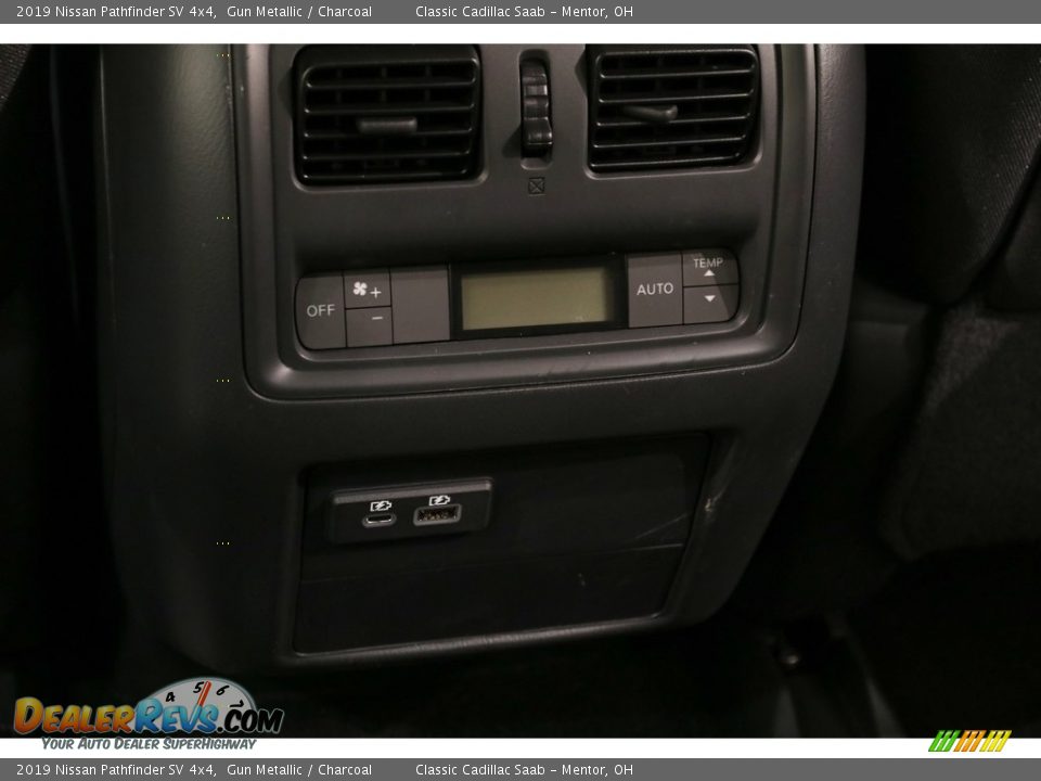 2019 Nissan Pathfinder SV 4x4 Gun Metallic / Charcoal Photo #27